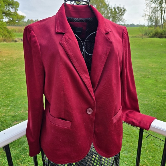 The Limited Cranberry Wine Red Blazer, size L, EUC - Picture 2 of 9